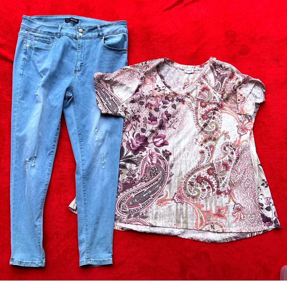 Avenue Paisley Floral Top Womens 18/20 Pink Purple V-Neck Short Sleeve Excellent